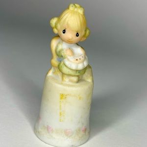 Precious Moments Thimble